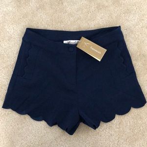 Navy blue scalloped shorts small NWT